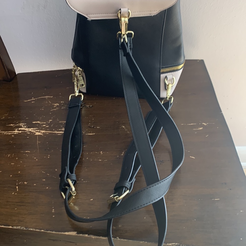 Steve Madden two-tone mini backpack - Picture 2 of 7